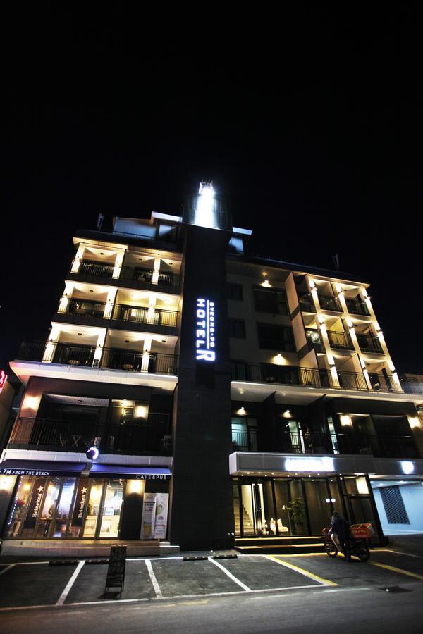 Hotel R Gangneung Bagian luar foto