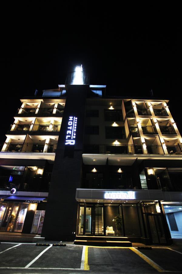 Hotel R Gangneung Ruang foto